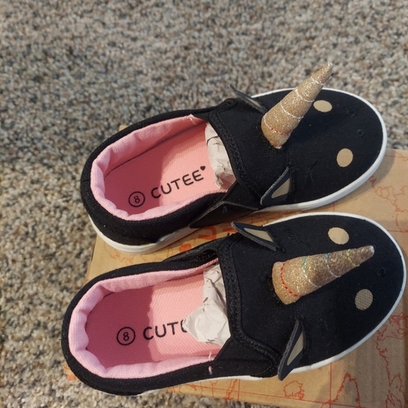 Slip On Canvas Unicorn Toddler Shoe - Picture 4 of 4